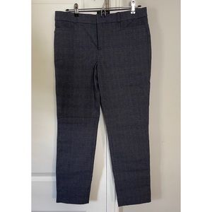 SOLD. NWT Banana Republic Sloan Pant size 6